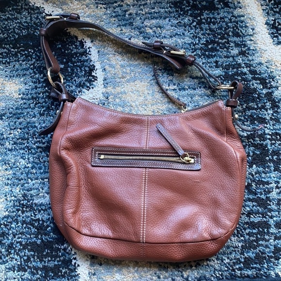 Dooney and Bourke Vintage Two Tone Brown Leather Shoulder Handbag - Picture 4 of 17